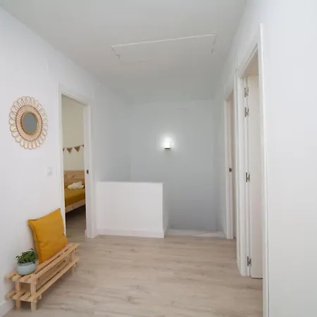 Lightbooking Valdelagrana 4 Cádiz