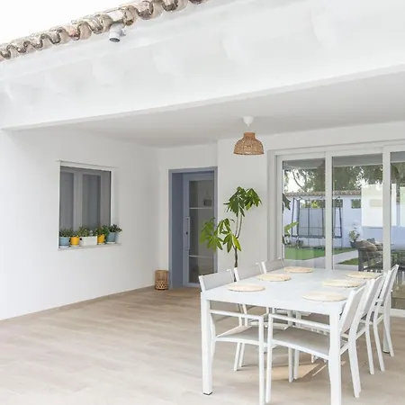 Apartamento Lightbooking Valdelagrana 4 Cádiz *