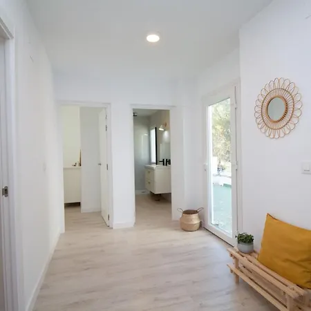 Apartamento Casa Con Jardín Privado A 300 Metros De La Playa, Piscina *