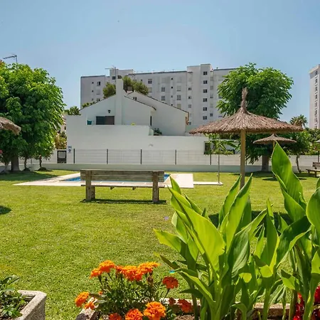 Casa Con Jardín Privado A 300 Metros De La Playa, Piscina