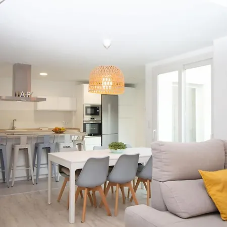 Lightbooking Valdelagrana 4 Cadiz * El Puerto de Santa María